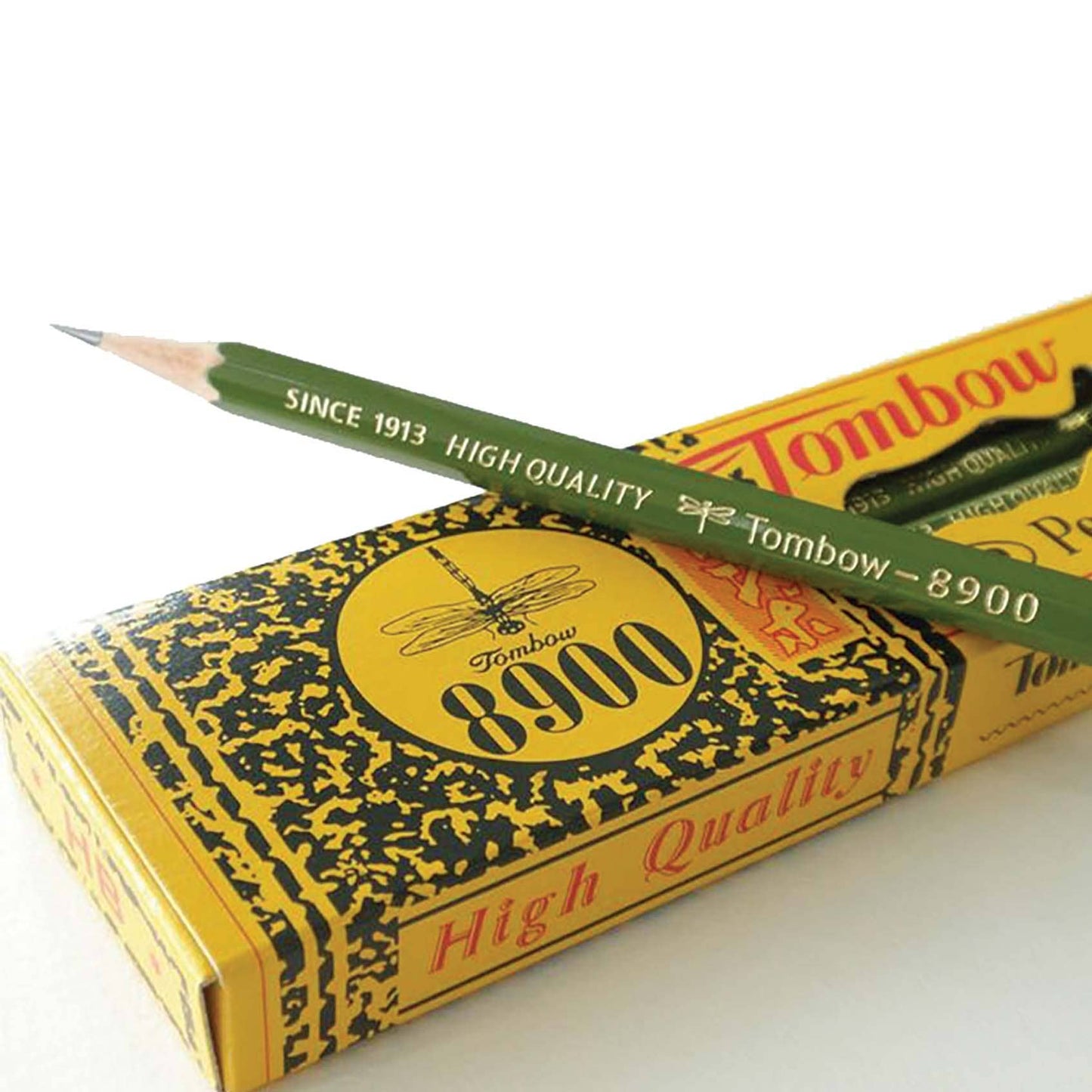 8900 Drawing Pencil 2B on Tombow box, iconic Japanese stationery product known for quality, available at stationery stores.