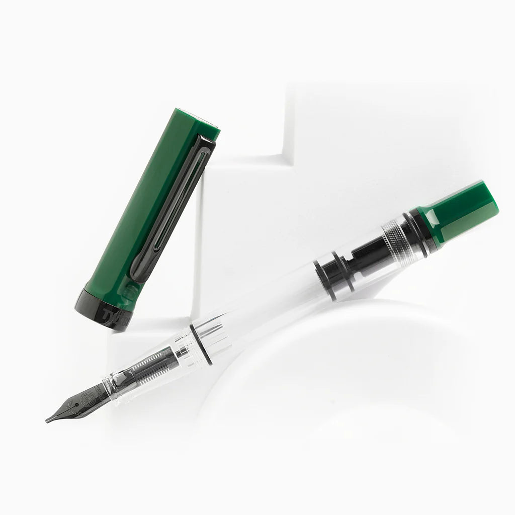 ECO:TWSBI ECO Irish Green w/ Onyx Fountain Pen